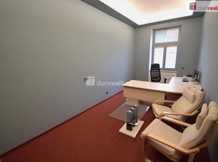 4 | Pronájem - kanceláře, 60 m²
