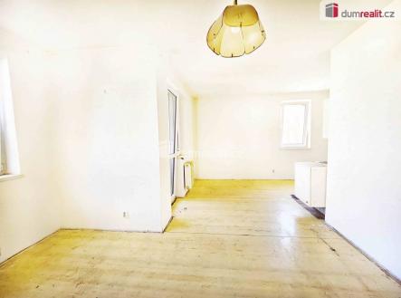 4 | Pronájem bytu, 1+kk, 31 m²