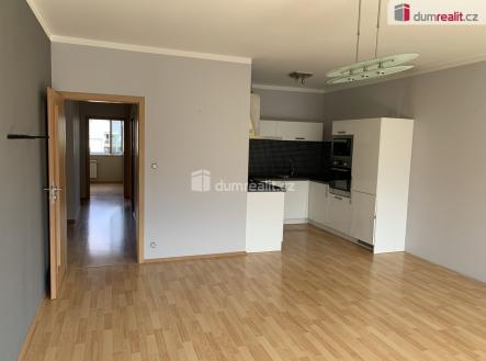 4 | Pronájem bytu, 3+kk, 81 m²