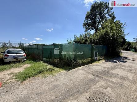 3 | Prodej - pozemek, zahrada, 184 m²