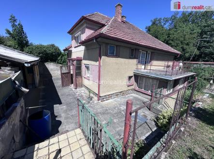 3 | Prodej - dům/vila, 1 002 m²