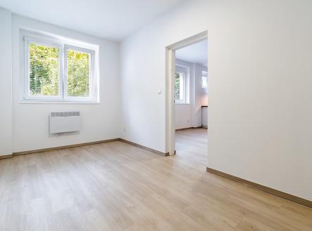 Zrekonstruovaný byt 2+kk - Praha 6, Břevnov - Svojsíkova - ložnice | Pronájem bytu, 2+kk, 39 m²