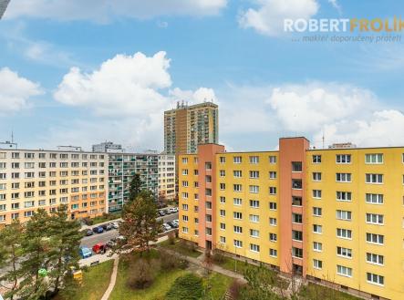 Nezařízený byt 1+kk - Praha 10, Záběhlice - Jabloňová - výhled | Pronájem bytu, 1+kk, 28 m²