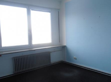 p1010003.jpg | Pronájem - kanceláře, 18 m²