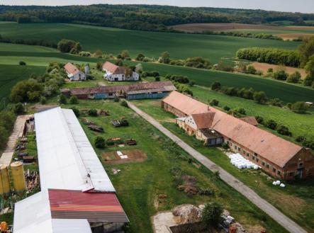 dji-0234.jpg | Pronájem - zemědělský objekt, 1 274 m²