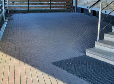 20240110-140013-resized.jpg | Pronájem - restaurace, 135 m²