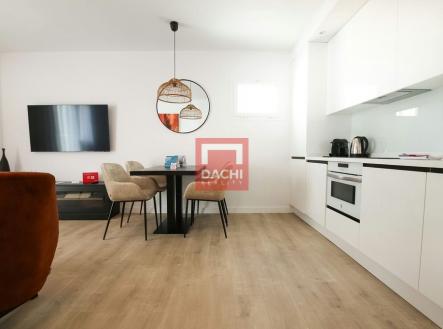 dining-area-3.jpeg | Prodej - jiné, 76 m²