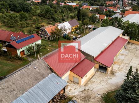 dji-0431.jpg | Pronájem - skladovací prostor, 900 m²