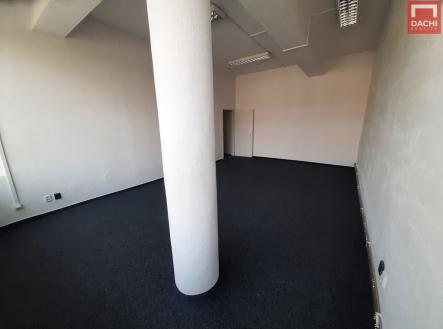 20241106-105230-resized.jpg | Pronájem - kanceláře, 36 m²