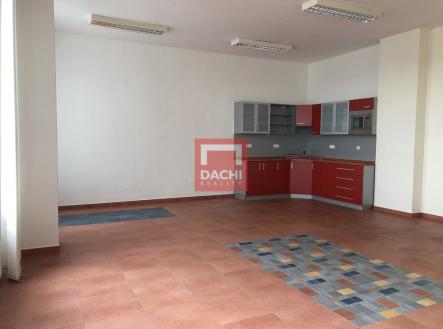 Pronájem - kanceláře, 200 m² obrázek