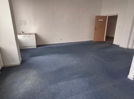 20250226-135935-resized.jpg | Pronájem - kanceláře, 97 m²