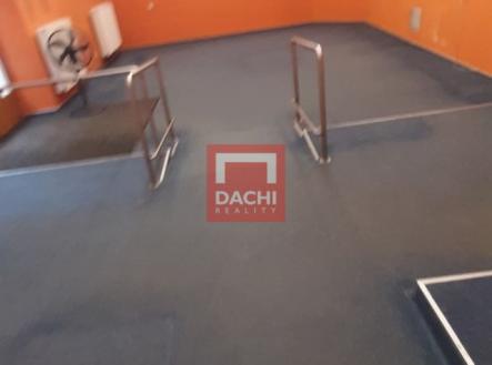 20231009-120927.jpg | Pronájem - obchodní prostor, 195 m²