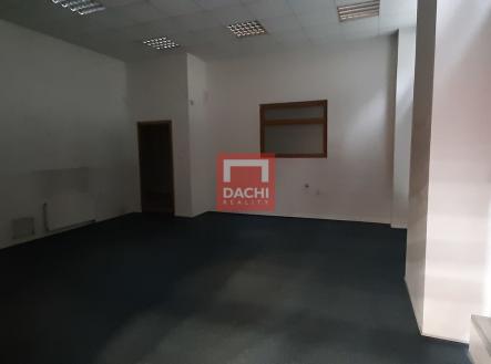 20231009-120945.jpg | Pronájem - obchodní prostor, 195 m²