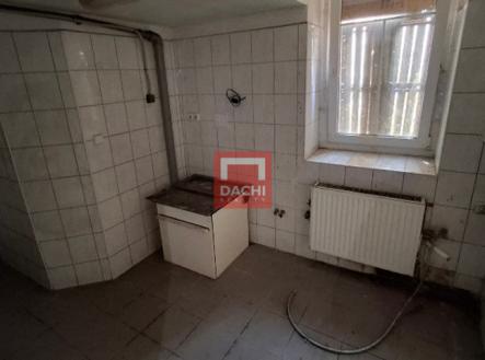 20250409-100145-resized.jpg | Prodej - jiné, 180 m²