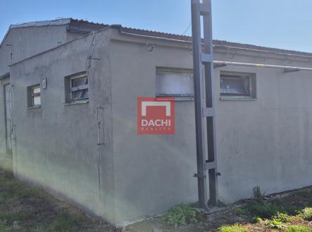 20250403-110830.jpg | Pronájem - skladovací prostor, 1 200 m²