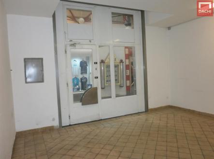 p1010018.jpg | Pronájem - obchodní prostor, 34 m²