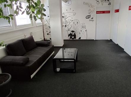 20250616-093022.jpg | Pronájem - kanceláře, 307 m²