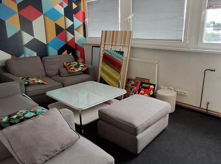 20250616-093125.jpg | Pronájem - kanceláře, 307 m²