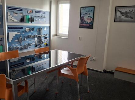 20250616-093234.jpg | Pronájem - kanceláře, 185 m²