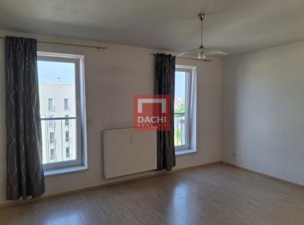 20250704-081922.jpg | Pronájem bytu, 1+kk, 34 m²