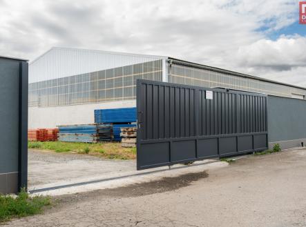 dsc06108.jpg | Pronájem - skladovací prostor, 1 100 m²