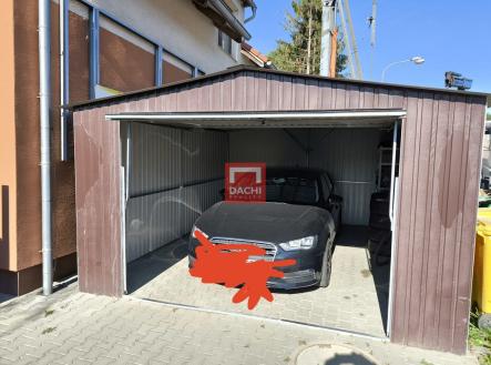 img-20250826-wa0022.jpg | Pronájem - malý objekt/garáž