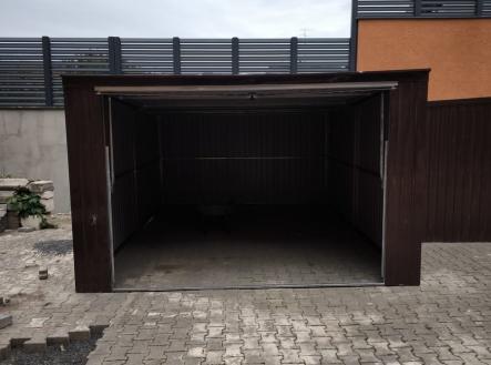 img-20251007-wa0002.jpg | Pronájem - malý objekt/garáž