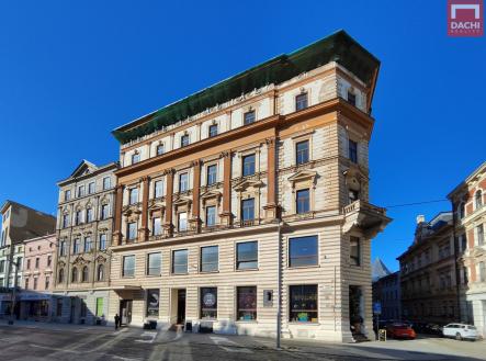 oh-01-img-20251003-152139-1.jpg | Prodej bytu, 1+kk, 45 m²