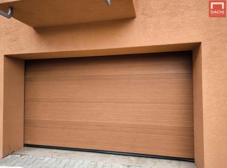 img-20251017-wa0006.jpg | Pronájem - malý objekt/garáž