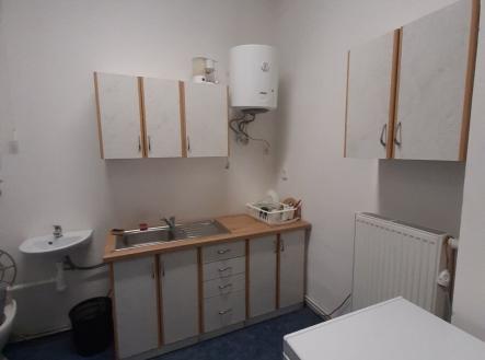 20241106-105542-resized.jpg | Pronájem - kanceláře, 26 m²