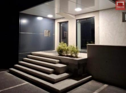 g-4-upraveno.jpg | Pronájem - kanceláře, 228 m²