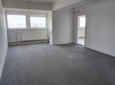 20260304-105156-resized.jpg | Pronájem - kanceláře, 228 m²