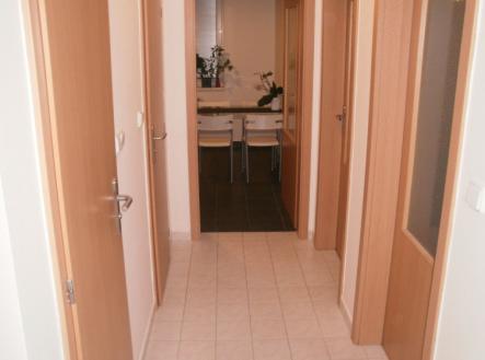 02-chodba.jpg | Pronájem bytu, 2+1, 57 m²
