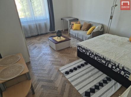 20250630-104746.jpg | Pronájem bytu, 1+1, 38 m²