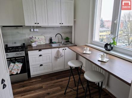 kuchyn.jpg | Pronájem bytu, 2+1, 53 m²