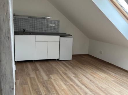 img-20260423-wa0003.jpg | Pronájem bytu, 1+kk, 19 m²