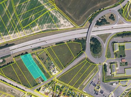 vystrizek1.jpg | Prodej - pozemek pro komerční výstavbu, 3 714 m²