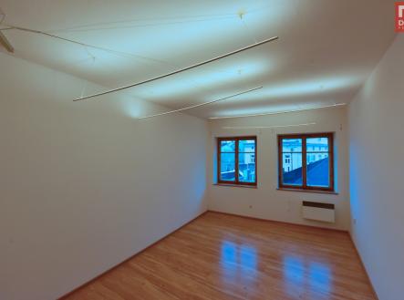 ph-ztr4np-01.jpg | Pronájem bytu, 3+1, 75 m²