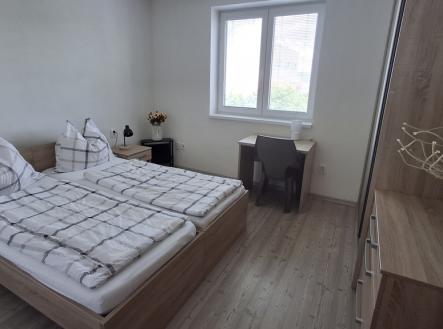 Pronájem bytu, 2+1, 464 m² obrázek