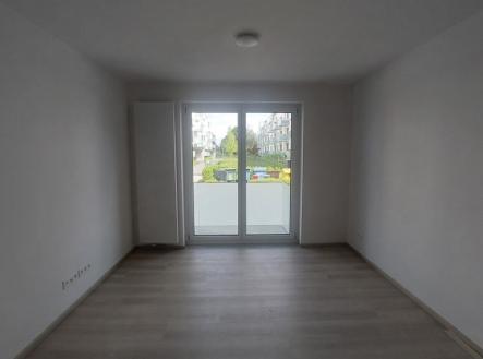 20260512-105736.jpg | Pronájem bytu, 1+kk, 38 m²