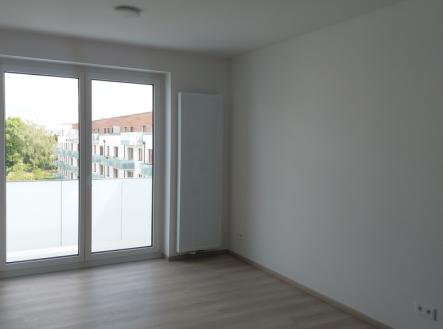 20260512-111030.jpg | Pronájem bytu, 1+kk, 34 m²