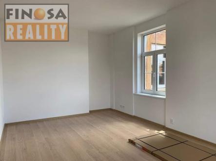 . | Pronájem bytu, 2+kk, 27 m²