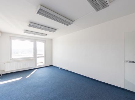 5 | Pronájem - kanceláře, 63 m²