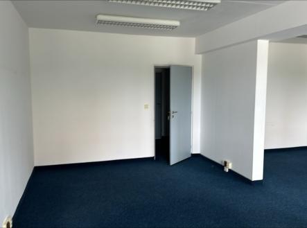 Pronájem - kanceláře, 42 m² obrázek