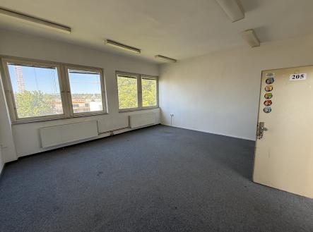 IMG_4952 | Pronájem - kanceláře, 34 m²