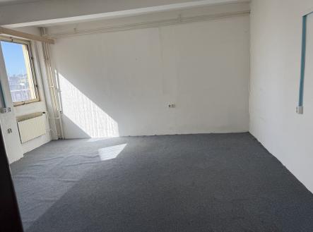 IMG_4946 | Pronájem - kanceláře, 28 m²