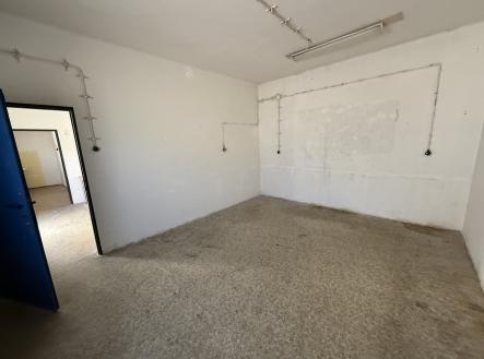 IMG_4942 | Pronájem - komerční objekt, sklad, 57 m²