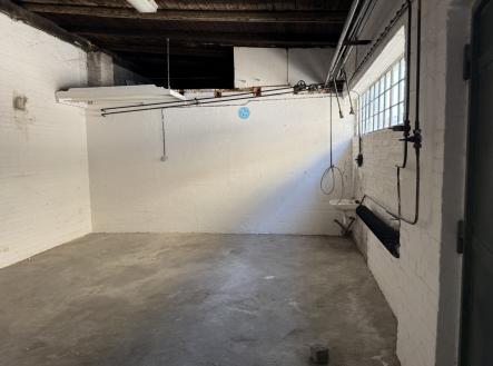 IMG_4643-2 | Pronájem - komerční objekt, sklad, 40 m²