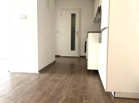 . | Pronájem bytu, 3+kk, 63 m²