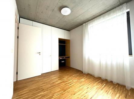 . | Pronájem bytu, 3+kk, 96 m²